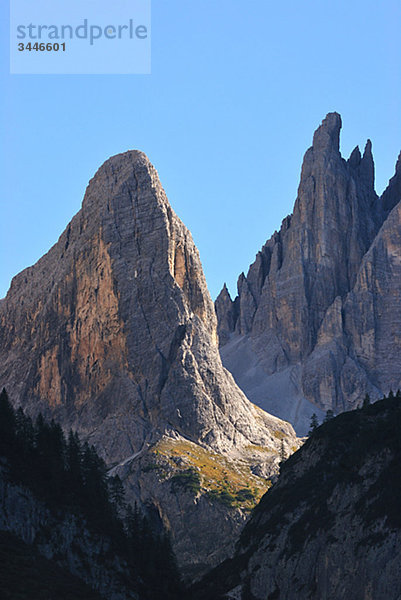 Europa  Italien  Blick auf Felsformation