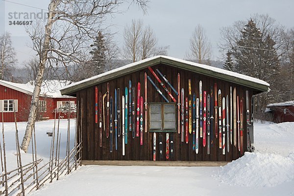 Scandinavia  Sweden  Harjedalen  Vemdalen  House in winter