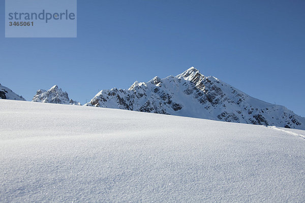 Frankreich  Alpen  Neuschnee