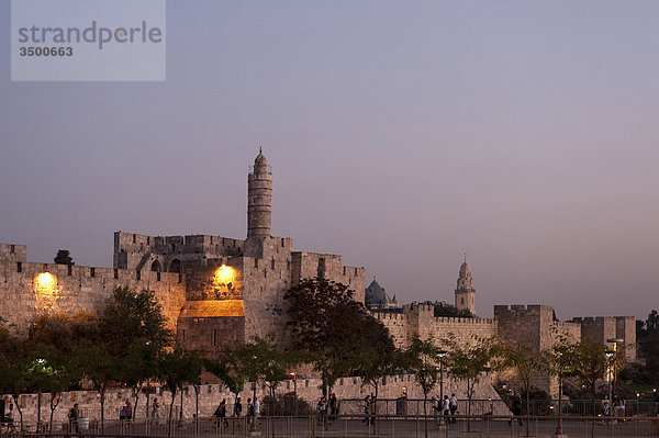 Israel  Jerusalem  David Zitadelle in der Dämmerung
