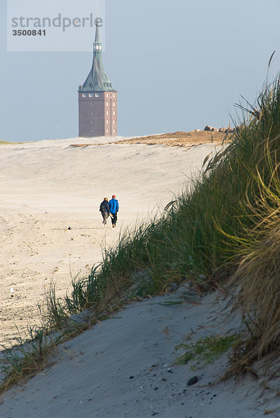 Strand und Westturm auf Wangerooge  Deutschland