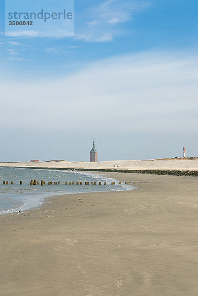 Leerer Strand auf Wangerooge  Deutschland