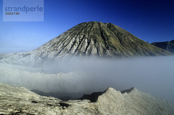 Asien  Indonesien  Ost-Java  Bromo Tengger Semeru Nationalpark  Tengger Kaldera  Vulkan