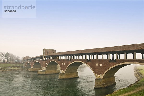 über Fluss Italien Lombardei Pavia