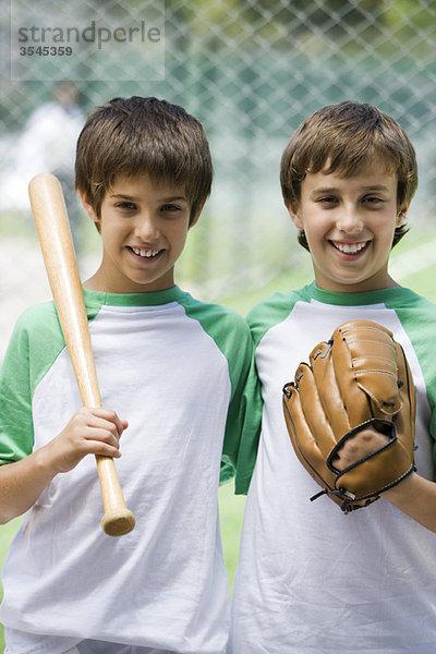 Junge Baseballspieler  Portrait