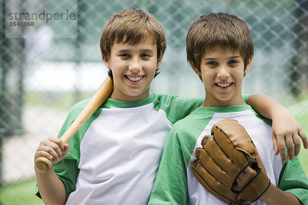 Junge Baseballspieler  Portrait