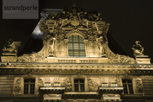 Frankreich  Paris  Der Louvre  Nahaufnahme der Fassade