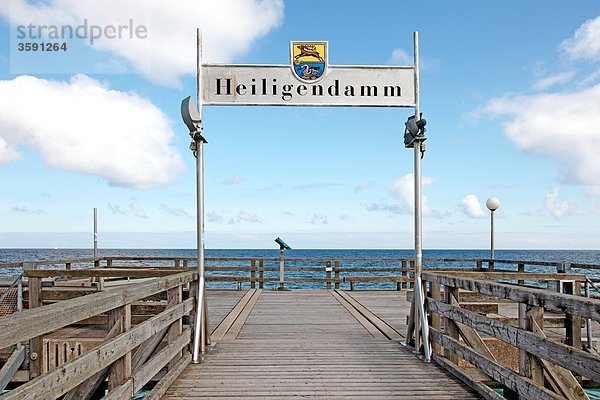 Seebrücke in Heiligendamm  Deutschland