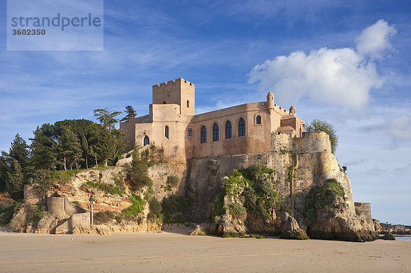 Fortaleza de Sao Joao  Ferragudo  Algarve  Portugal