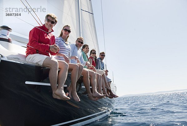 Sechser-Team auf der Yacht