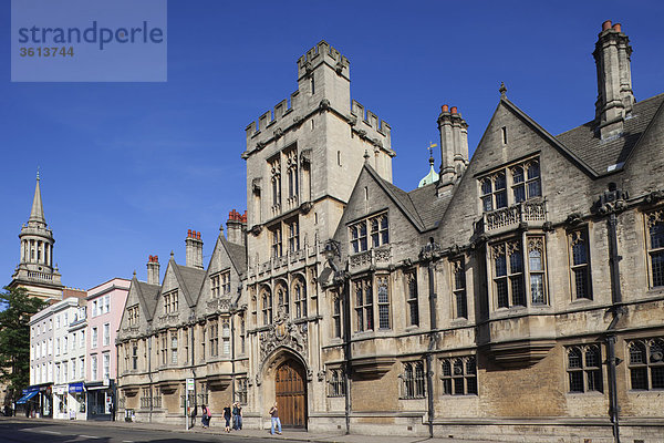 England  Oxfordshire  Oxford  High Street und University Kirche der Hl.Maria Jungfrau