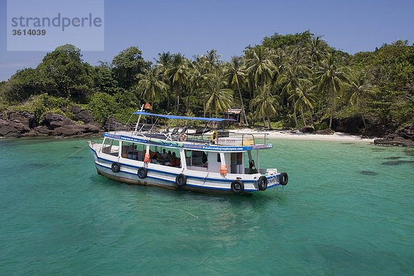 Ausflugsboot Vor der Insel der Insel Phu Quoc  Vietnam  Asien