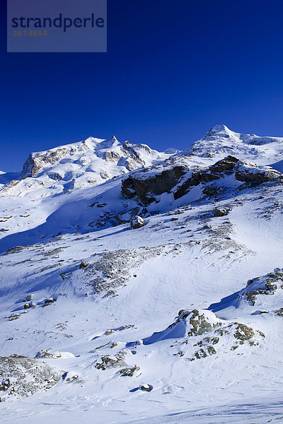 Schweizer Alpen  Monte Rosa  Dufourspitze - 4634 m  Crossbow - 4527 m  Wallis  Schweiz