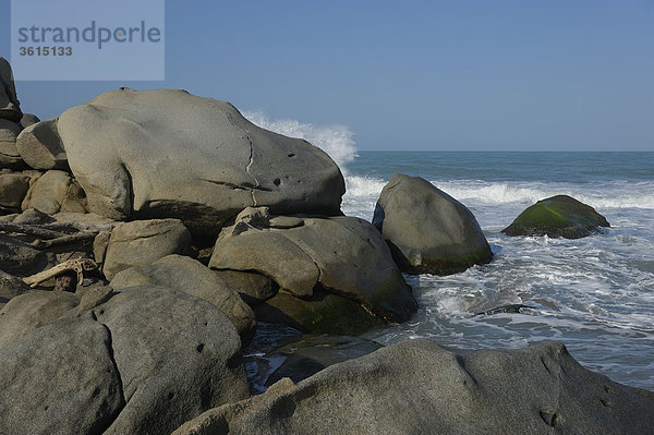 Küste  Canaveral  Tayrona Park  Parque Nacional Tayrona  Magdalena Kolumbien  Südamerika