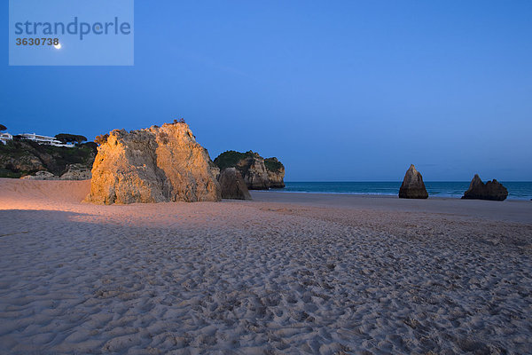 Praia dos Tres Irmaos bei Nacht  Alvor  Algarve  Portugal