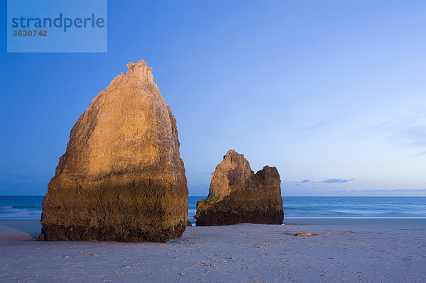 Praia dos Tres Irmaos bei Nacht  Alvor  Algarve  Portugal