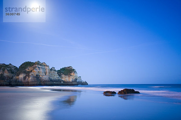 Praia dos Tres Irmaos bei Nacht  Alvor  Algarve  Portugal