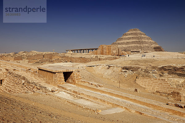Rampe des Wenis an der Stufenpyramide des Djoser  Sakkara  Ägypten