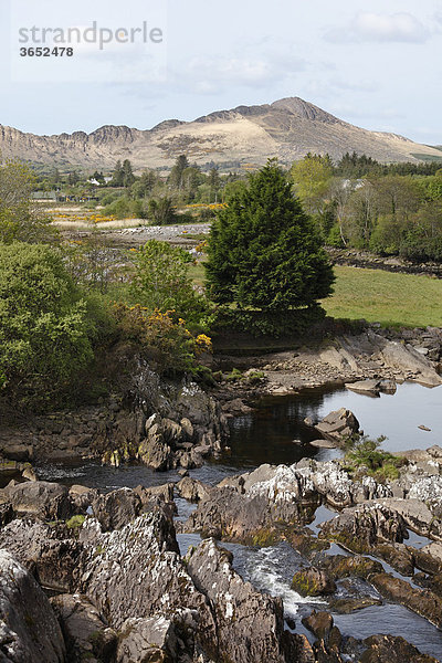 Bach in Sneem  Ring of Kerry  County Kerry  Irland  Britische Inseln  Europa