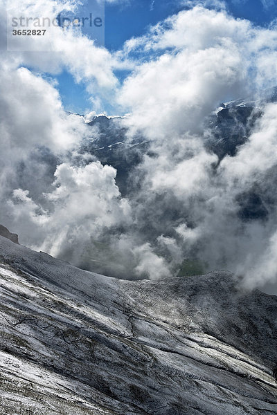 Wetterstimmung auf dem Brienzer Rothorn  Berner Oberland  Schweiz  Europa