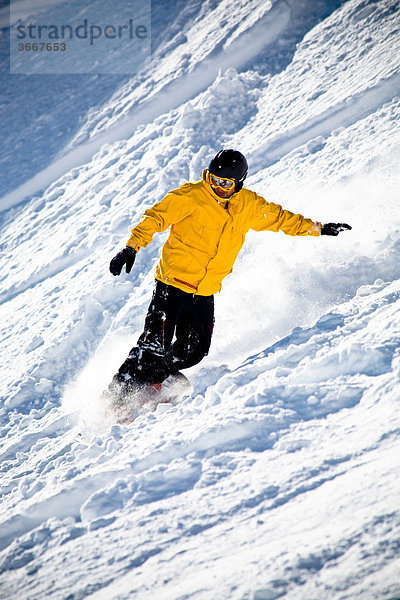 Snowboarder auf der Piste
