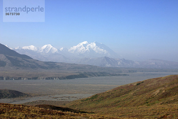 Mt. Mc Kinley vom Eielson Besucherzentrum aus gesehen Denali Nationalpark Alaska USA