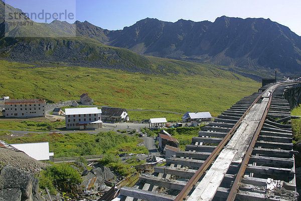 Die Anlage und Gebäude der Indipendence Mine die bis 1930 in Betrieb war und nun ein Historical State Park ist Hatcher Pass Alaska USA