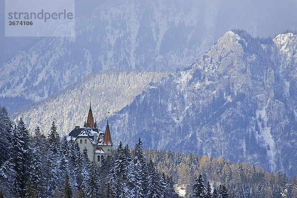 Blick zur Villa Silbererschlössl 1 Durchgang Damen Nachtslalom 29 12 2004 auf dem Semmering in Niederösterreich