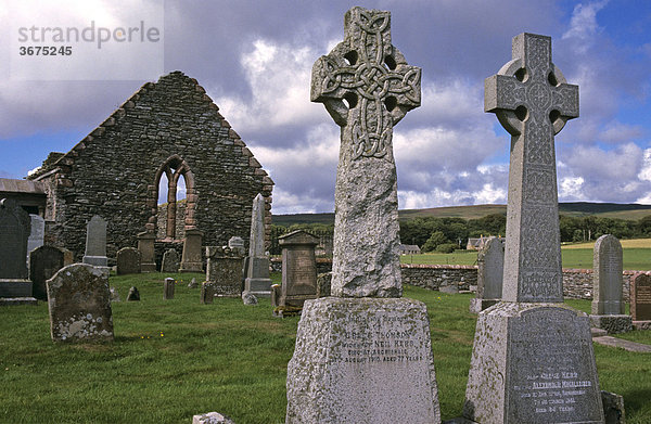 Keltische Kreuze und Kirchenruine St. Brendan Kintyre Schottland