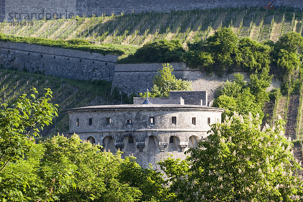 Maschikuliturm Festung Marienberg Würzburg Unterfranken Bayern