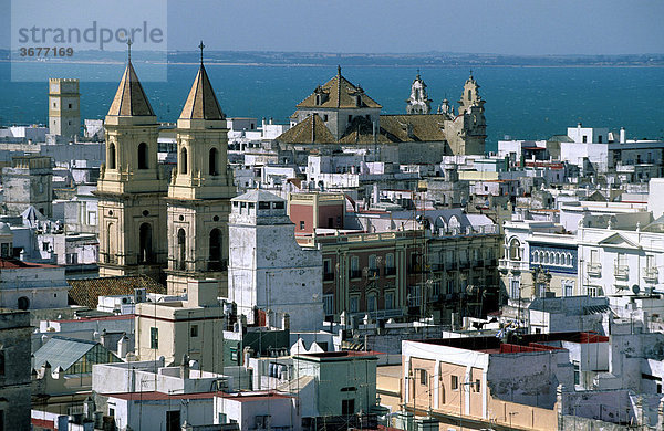 C·diz - Blick von Torre Tavira - Iglesia de San Antonio - Andalusien Spanien