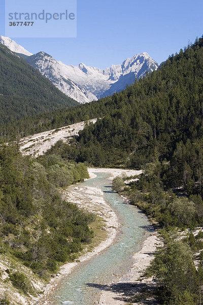 Isar im Hinterautal - Karwendelgebirge - Tirol Österreich