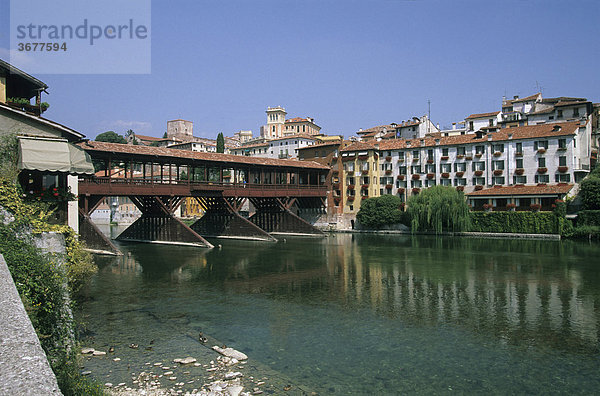 Venetien Bassano del Grappa Fluss Brenta Ponte Vecchio - Ponte degli Alpini