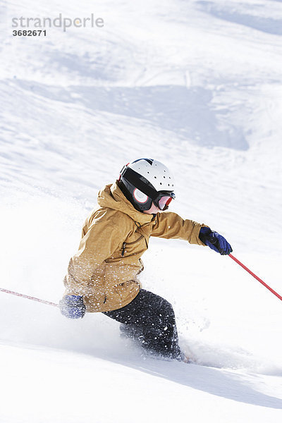 Junge Skifahrer