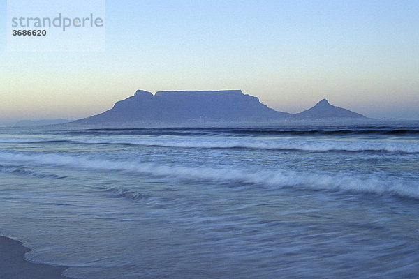 Kapstadt und Tafelberg Suedafrika