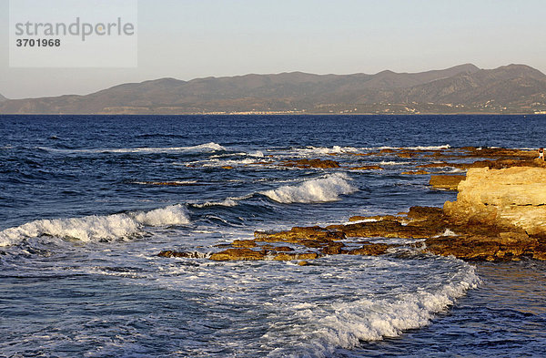Waves  Crete  Greece  Europe