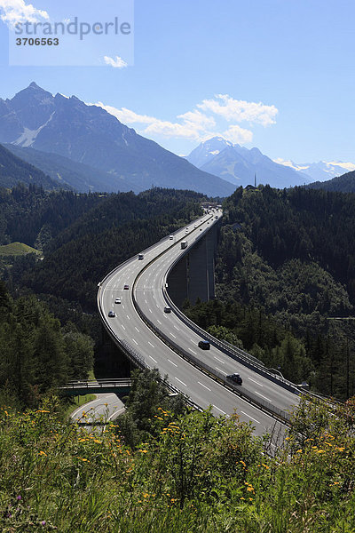 Europabrücke im Wipptal  Brennerautobahn  Tirol  Österreich  Europa