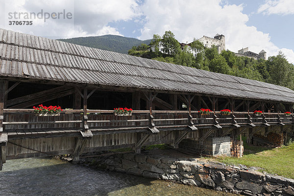 Alte Penzendorfer Brücke  Bannbrücke  Schloss Heinfels  Pustertal  Osttirol  Tirol  Österreich  Europa