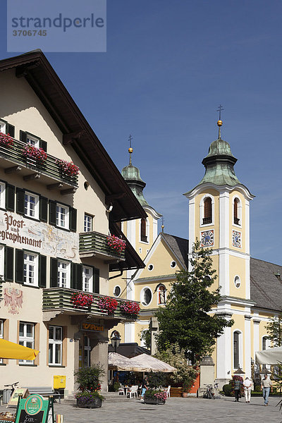 Mariae Himmelfahrt Parish Church  St. Johann in Tyrol  Austria  Europe