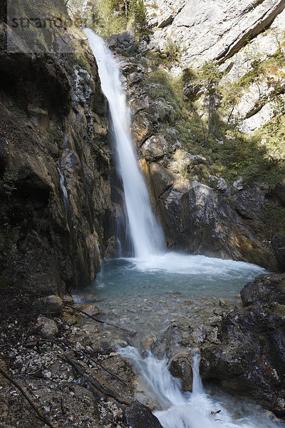 Tschaukofall  Tschauko-Wasserfall  Tscheppaschlucht  Loibltal  Karawanken  Kärnten  Österreich  Europa