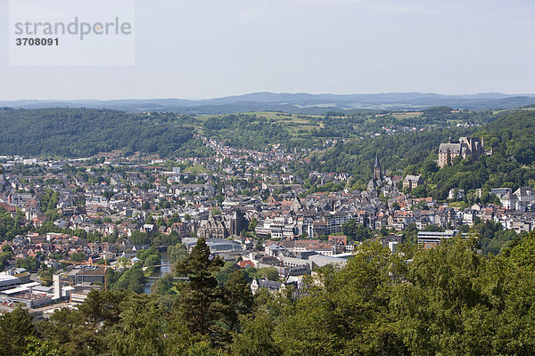 Blick auf Marburg an der Lahn  Marburg  Hessen  Deutschland  Europa