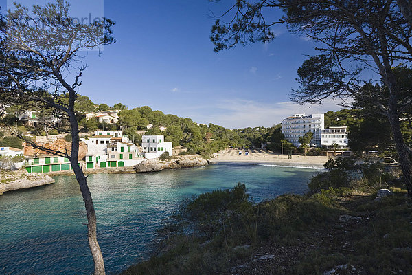 Bucht und Hotel Cala Santanyi  Mallorca  Balearen  Spanien  Europa