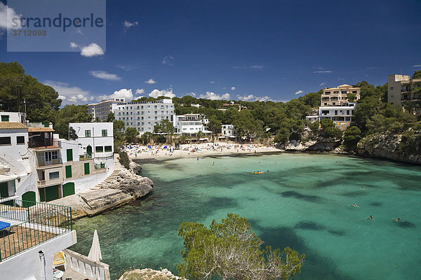 Hotel und Bucht Cala Santanyi  Mallorca  Balearen  Mittelmeer  Spanien  Europa