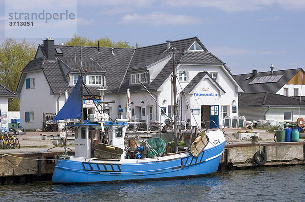 Insel Hiddensee Mecklenburg Vorpommern Deutschland Vitte Hafen