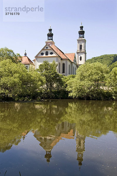 Pielenhofen Oberpfalz Bayern Deutschland ehemaliges Zisterzienserinnenkloster Klosterkirche St. Maria über der Naab
