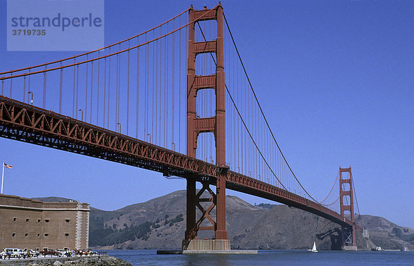 Golden Gate Bridge  San Francisco  USA