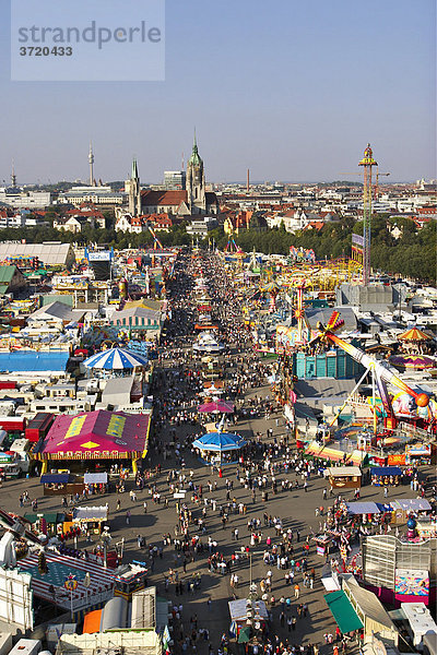 Oktoberfest München - Blick aus dem Riesenrad - Paulskirche