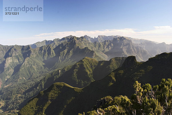 Berg Pinaculo und Zentralmassiv - Madeira