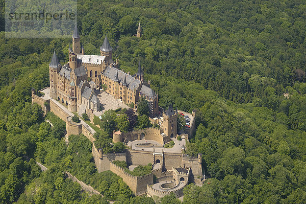 Luftbild Schwäbische Alb Burg Hohenzollern  Baden-Württemberg  Deutschland  Europa