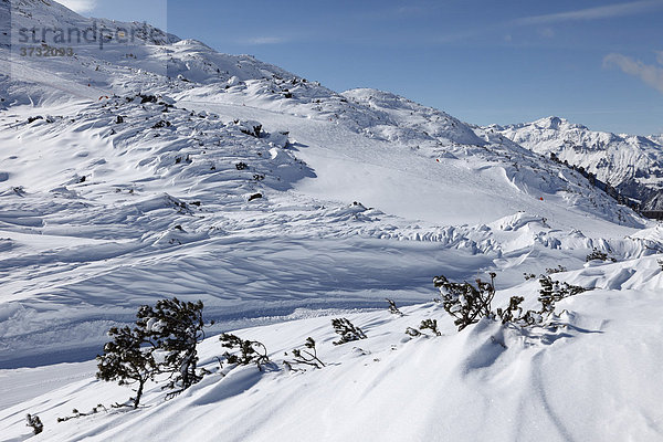Winterlandschaft bei Galtür  Silvretta  Paznauntal  Paznaun  Tirol  Österreich